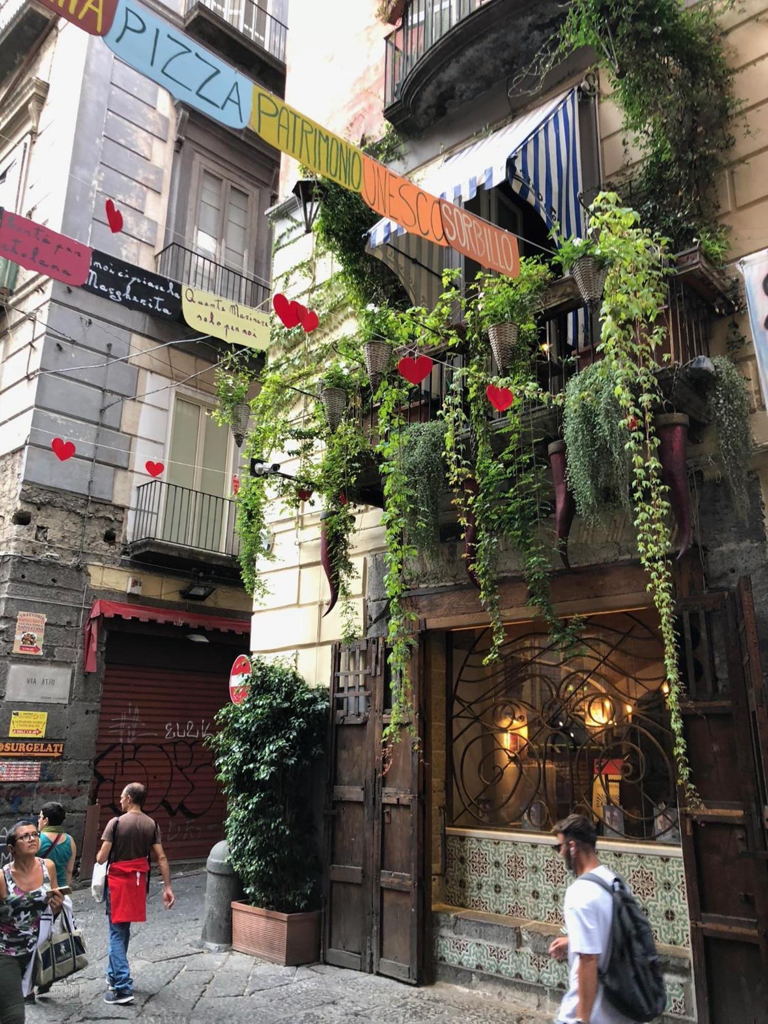 Toledostop Неаполь Экстерьер фото A restaurant in Barcelona