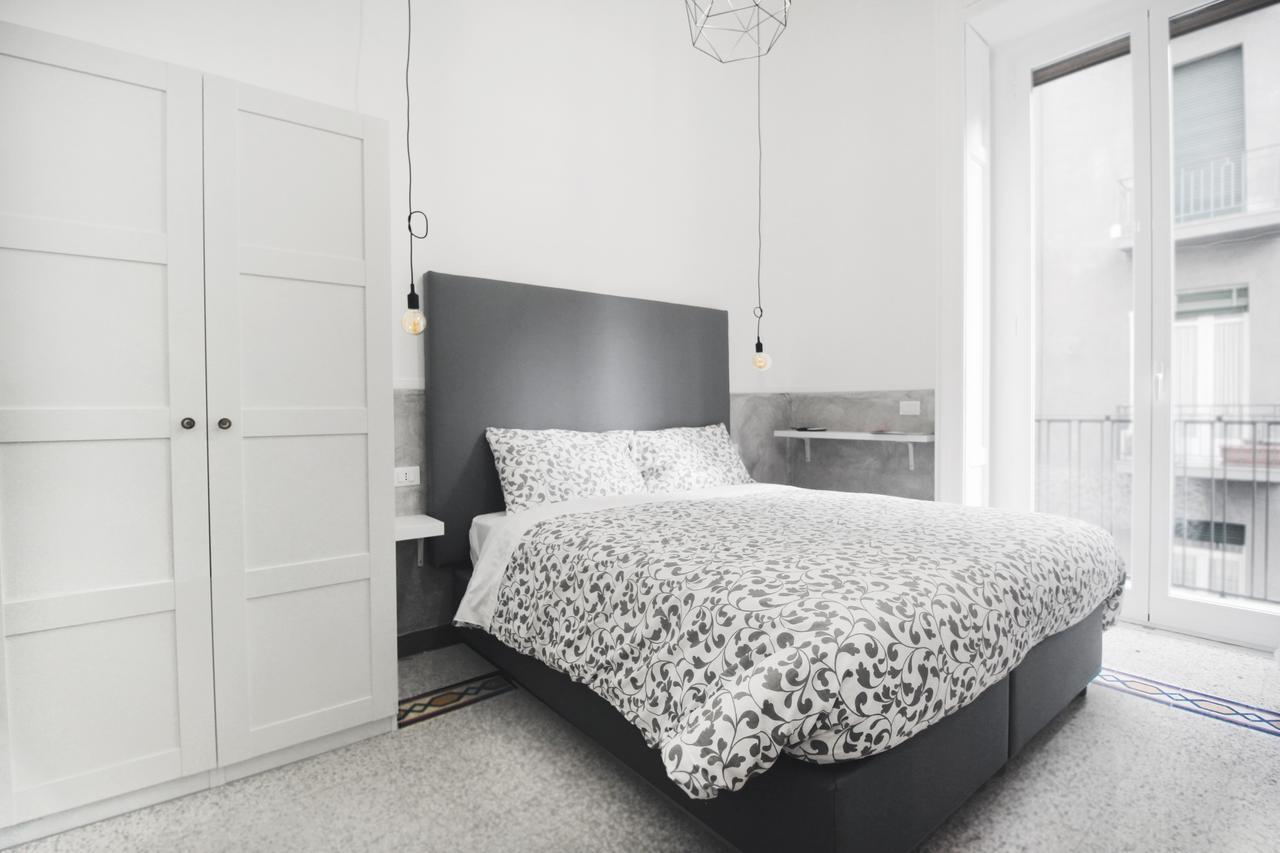 Toledostop Неаполь Экстерьер фото A bedroom